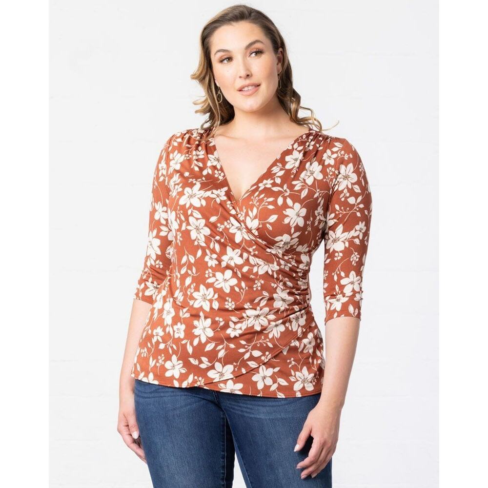 Kiyonna Top 2X Femme Fatale Faux Wrap Brown Floral Ruched Slimming Spring V Neck